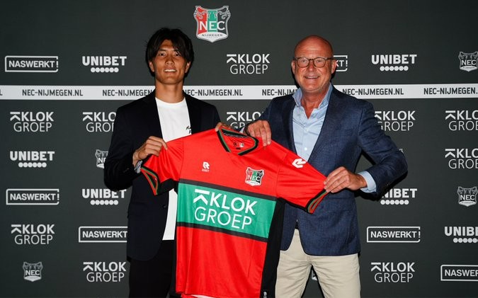 在转会费方 在转会费方